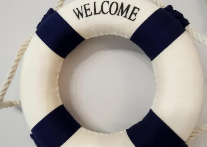 Welcome Aboard Apartament *